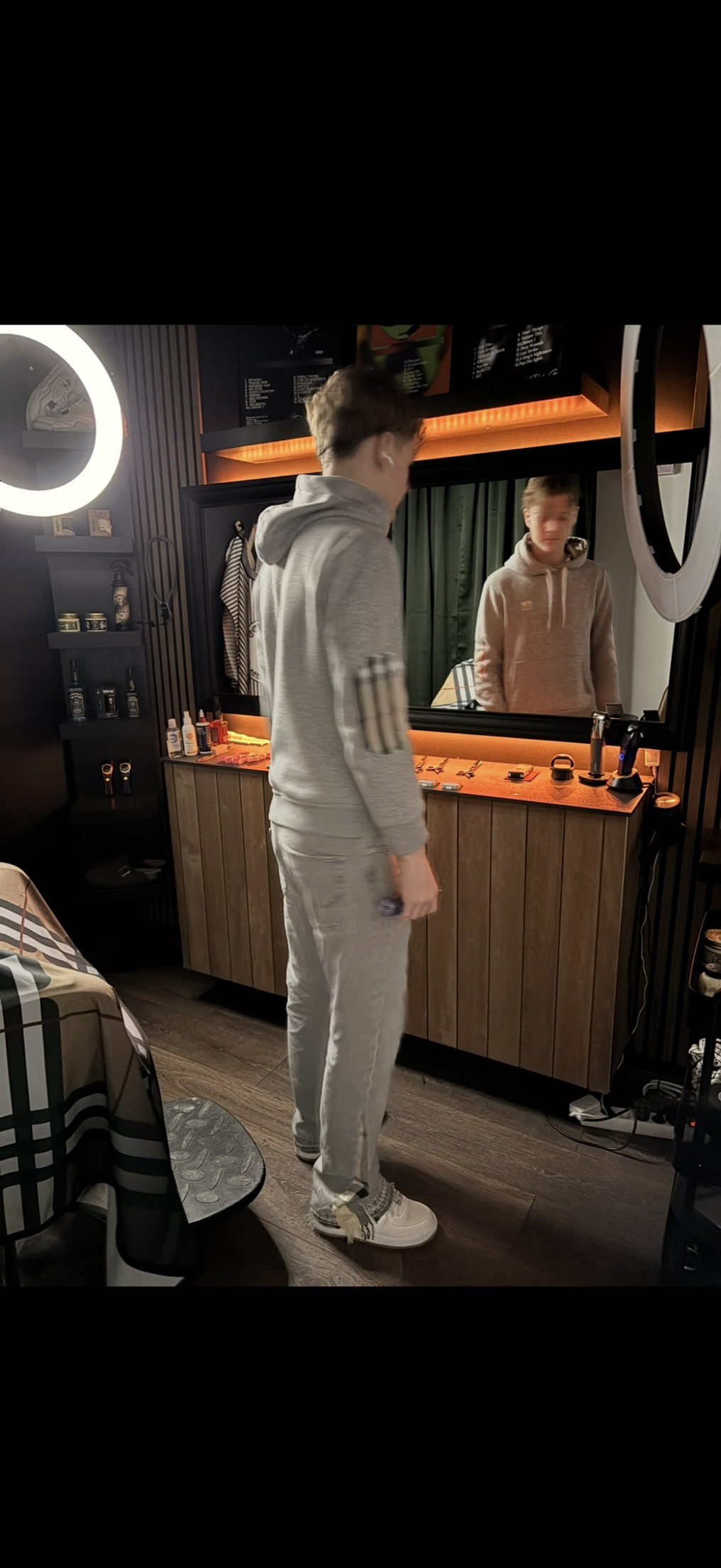 Gallery 6